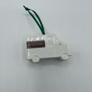 2016 Starbucks Ornament Delivery Truck